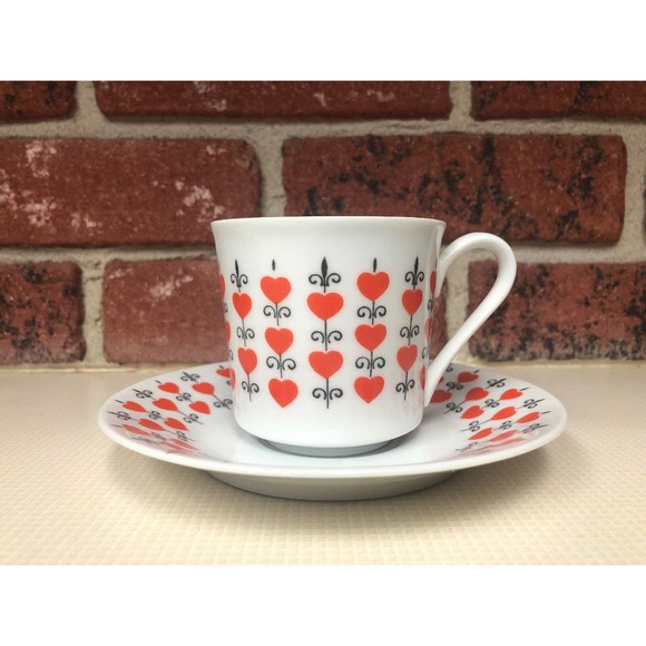 Retro Tea Cup and Saucer Set Fleur De Lis Relpo White with Red Hearts Black - Picture 4 of 9